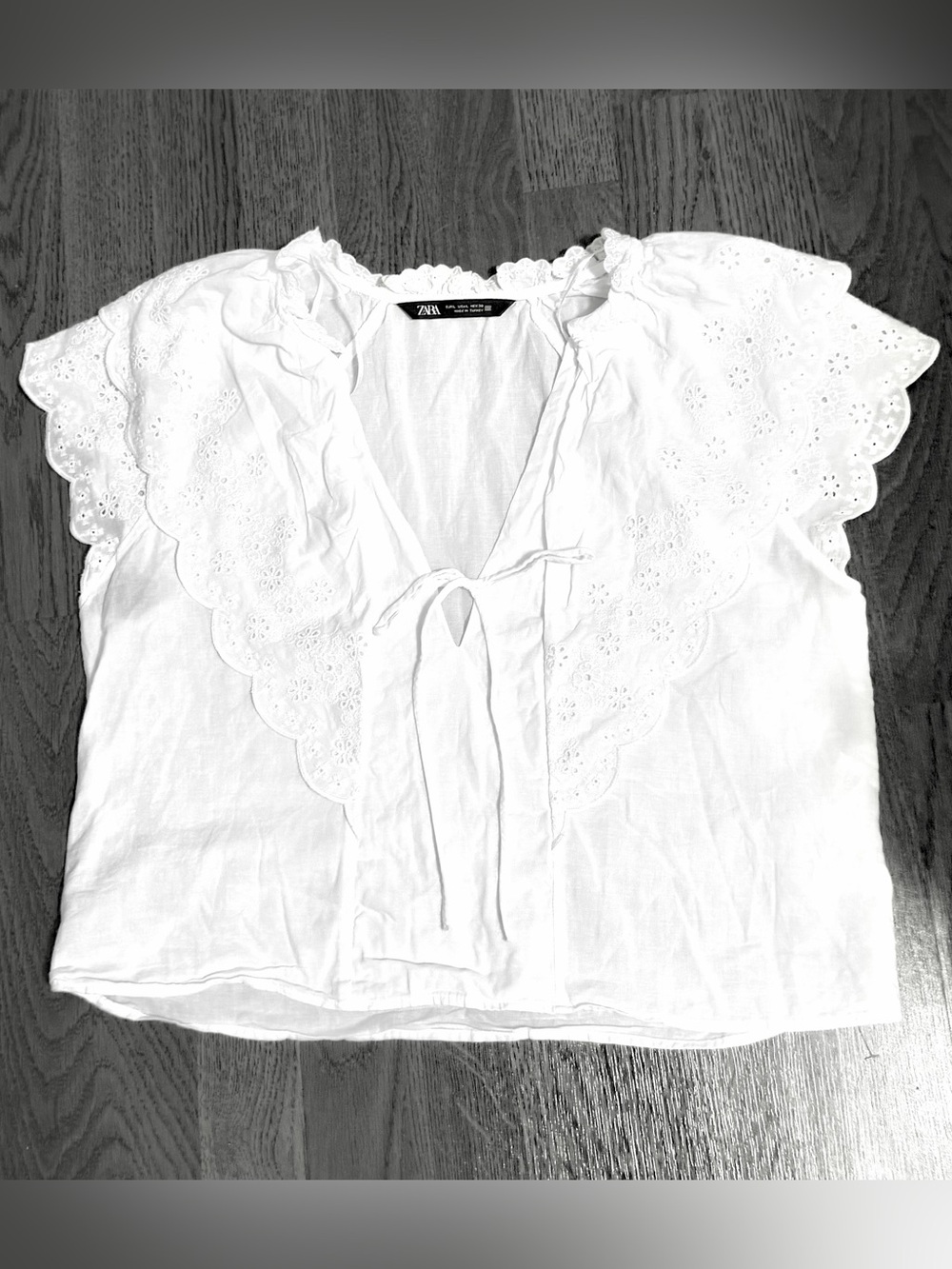 Zara Woman White Embroidered Lace Blouse Shirt V-Neck Eyelet Short Sleeve~Size L